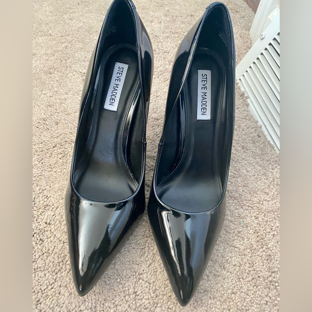 Steve Madden womens pumps size 7.5